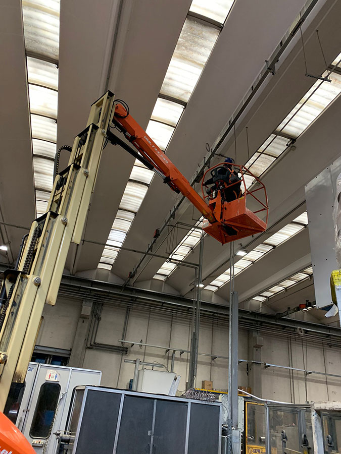 BONFANTI worker on a lifting equipment