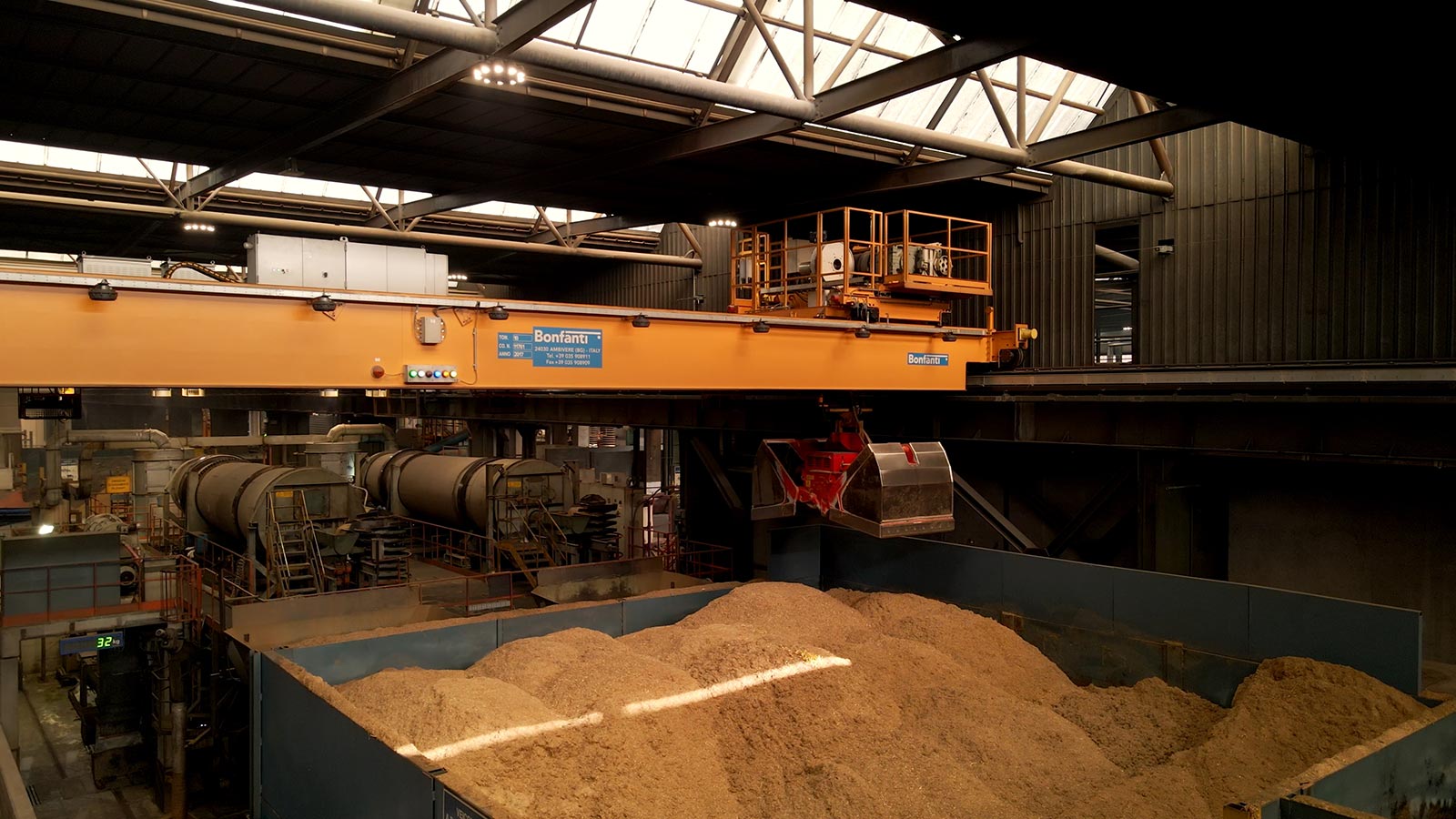 Gru parco rottami prodotta da BONFANTI