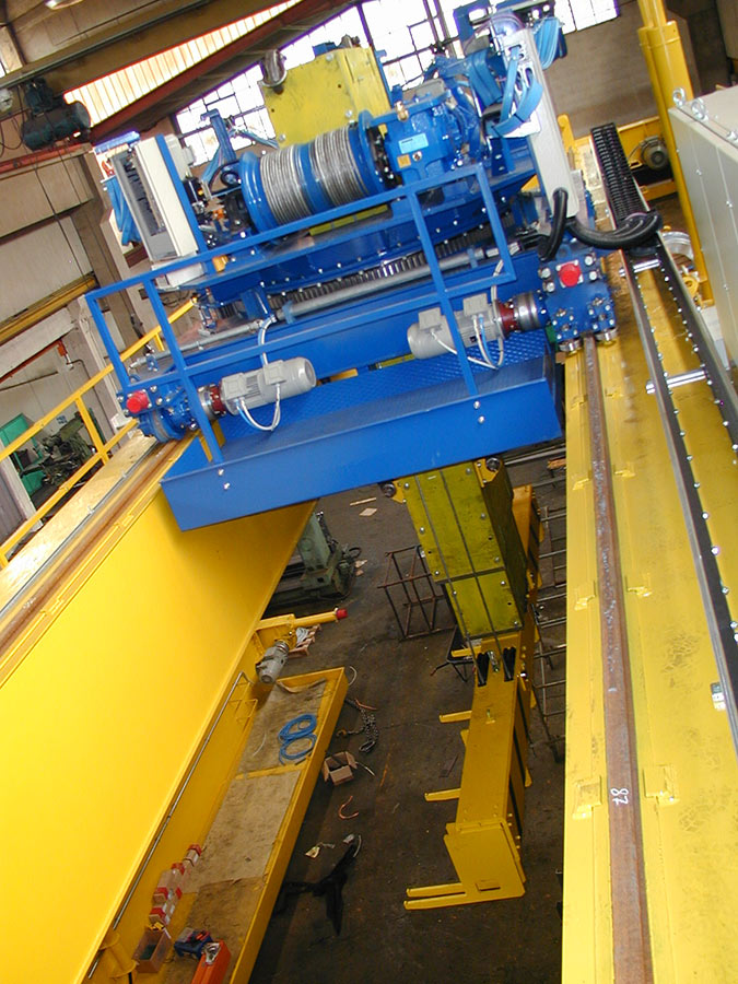 Dettagli Gru per Movimentazione Billette, Blumi e Bramme BONFANTI