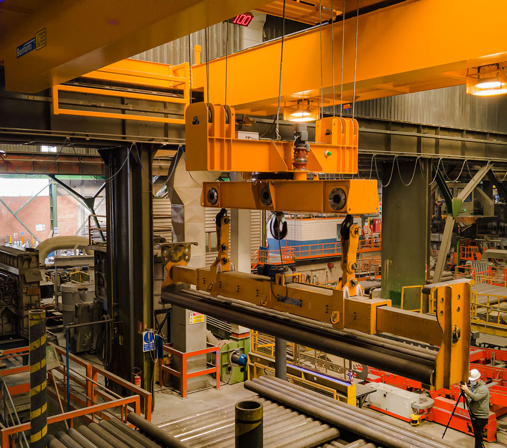 Gru per Movimentazione Billette, Blumi e Bramme BONFANTI