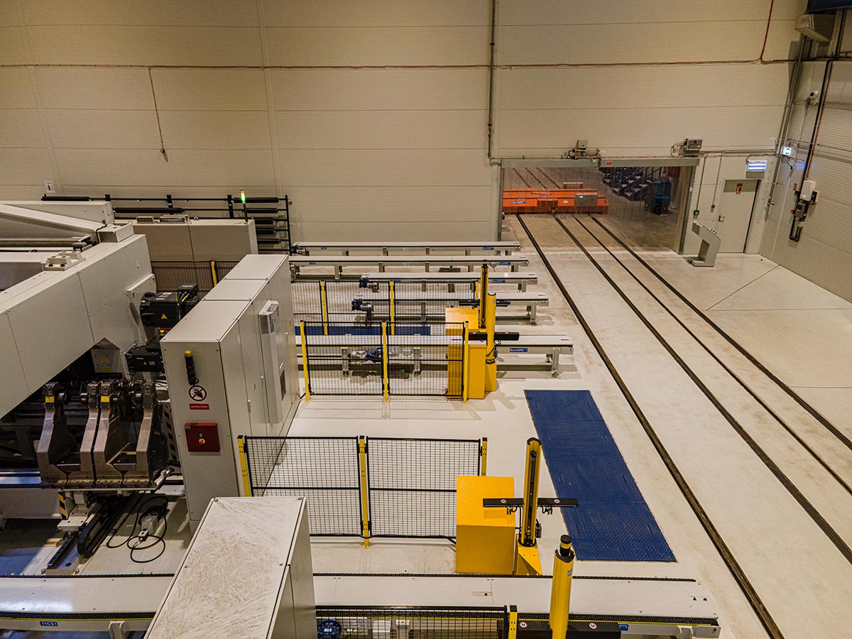 Impianti per movimentazione bobine film plastico BONFANTI